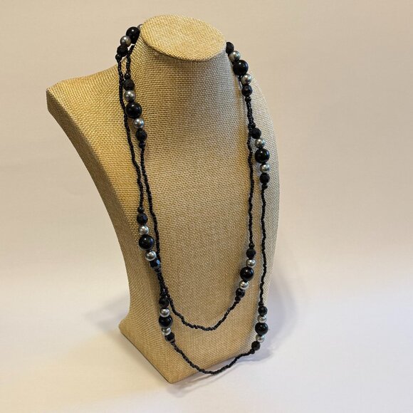 4 Dressy Holiday Festive Necklaces - Picture 8 of 11